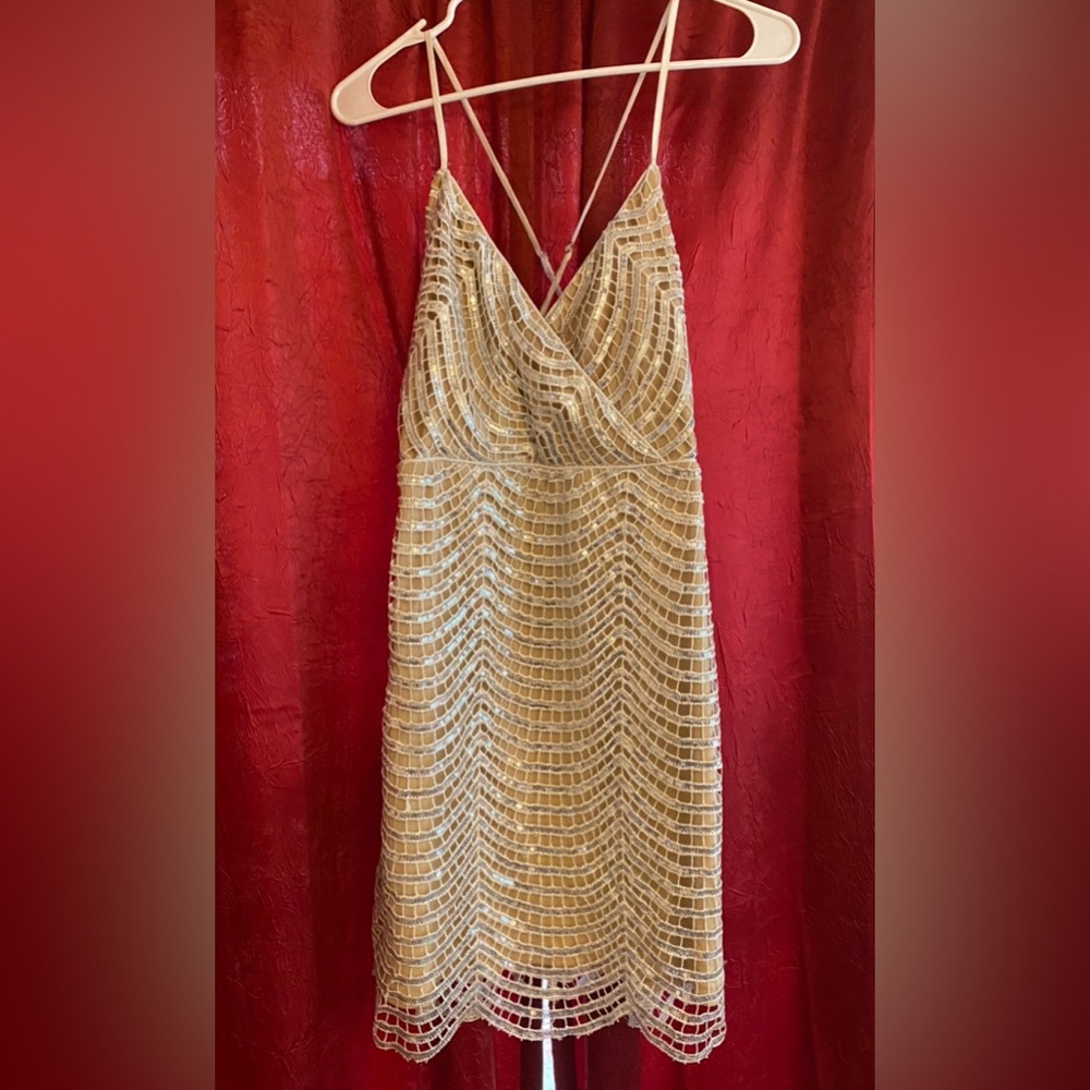 Lulu’s Medium Women’s Dress